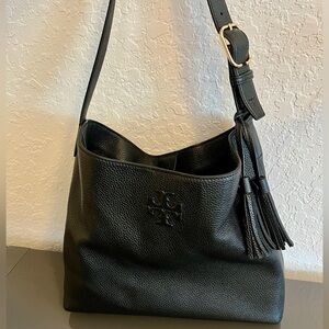 Tory Burch Thea Hobo
